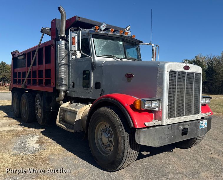 image for item DJ7937 2006 Peterbilt 378 dump truck