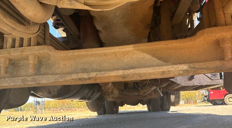 image for item DJ7937 2006 Peterbilt 378 dump truck