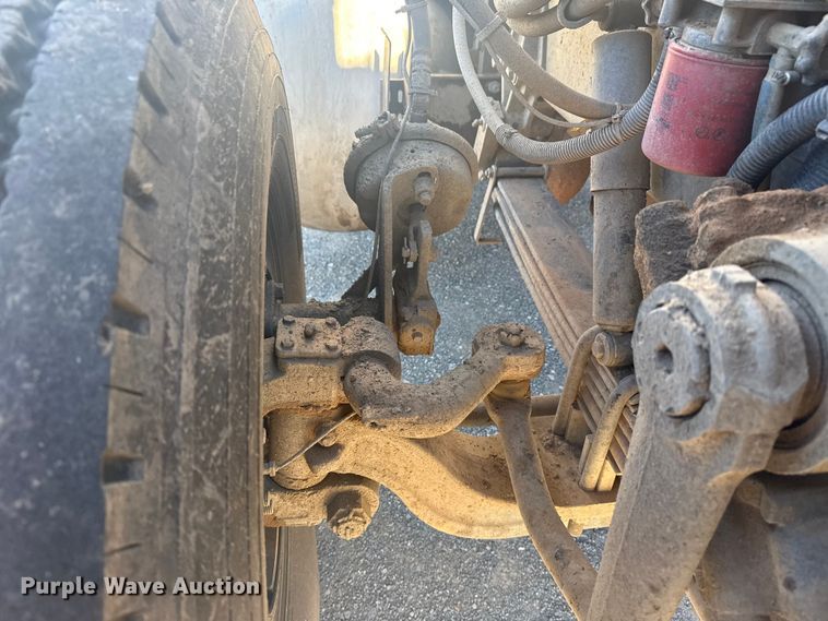 image for item DJ7937 2006 Peterbilt 378 dump truck