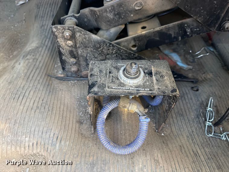 image for item DJ7937 2006 Peterbilt 378 dump truck