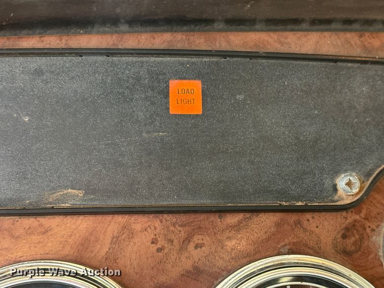 image for item DJ7937 2006 Peterbilt 378 dump truck