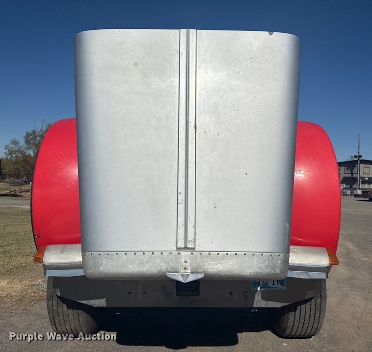 image for item DJ7937 2006 Peterbilt 378 dump truck