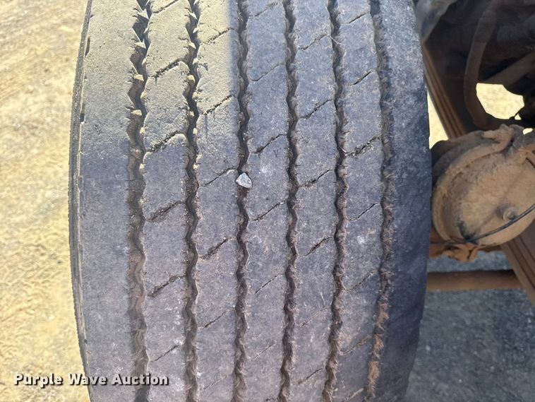 image for item DJ7937 2006 Peterbilt 378 dump truck