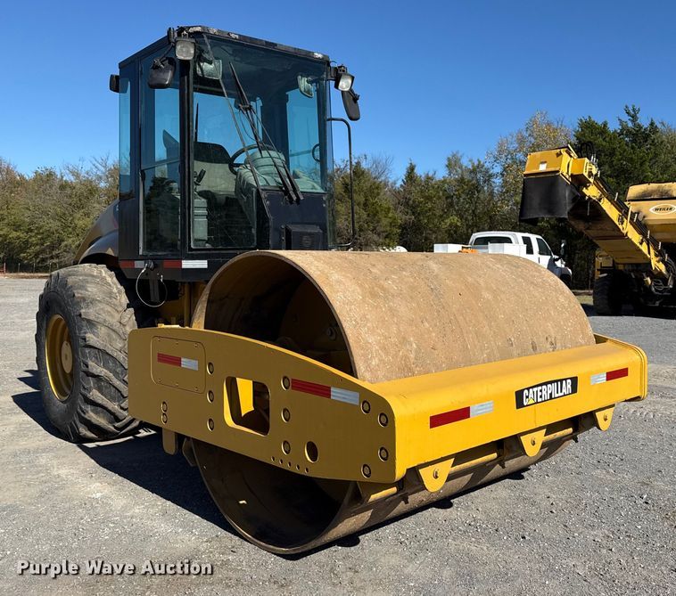 COMPACTADOR 2005 CATERPILLAR CS563E