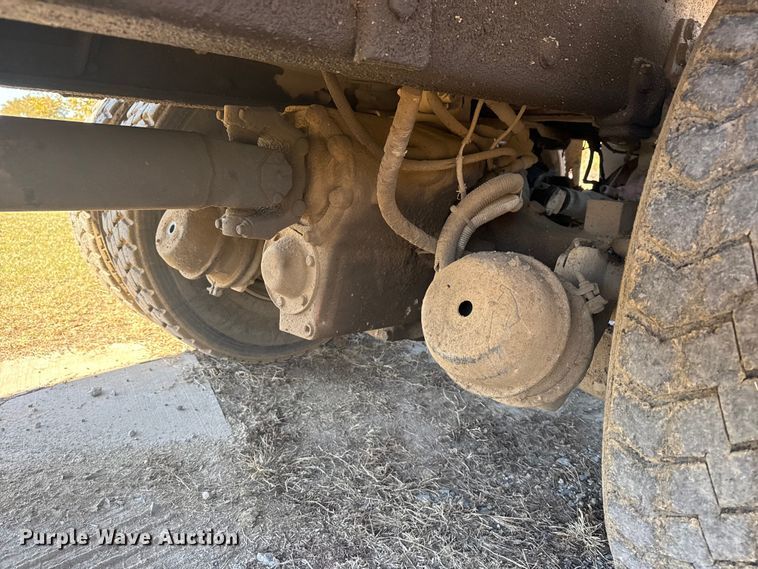 image for item DJ7940 1997 Peterbilt 357 dump truck