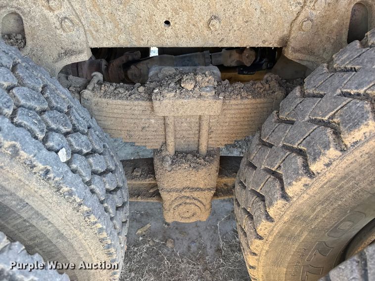 image for item DJ7940 1997 Peterbilt 357 dump truck