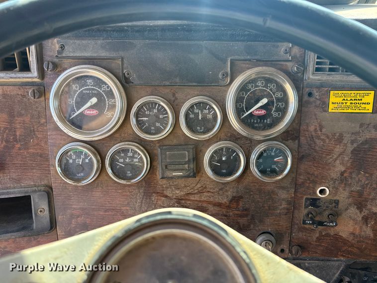 image for item DJ7940 1997 Peterbilt 357 dump truck