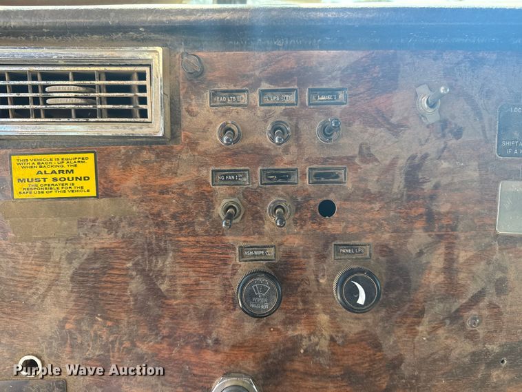 image for item DJ7940 1997 Peterbilt 357 dump truck