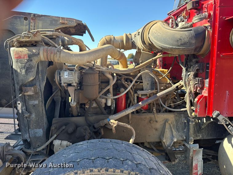 image for item DJ7940 1997 Peterbilt 357 dump truck