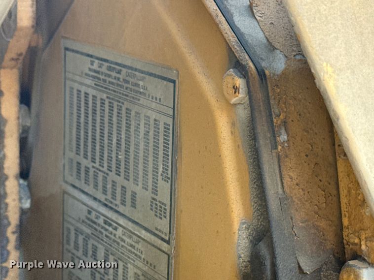 image for item DJ7940 1997 Peterbilt 357 dump truck