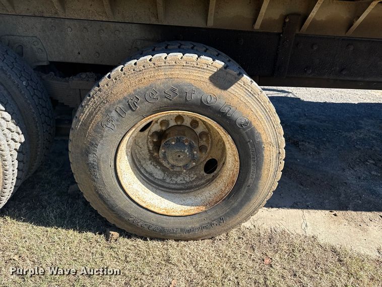 image for item DJ7940 1997 Peterbilt 357 dump truck