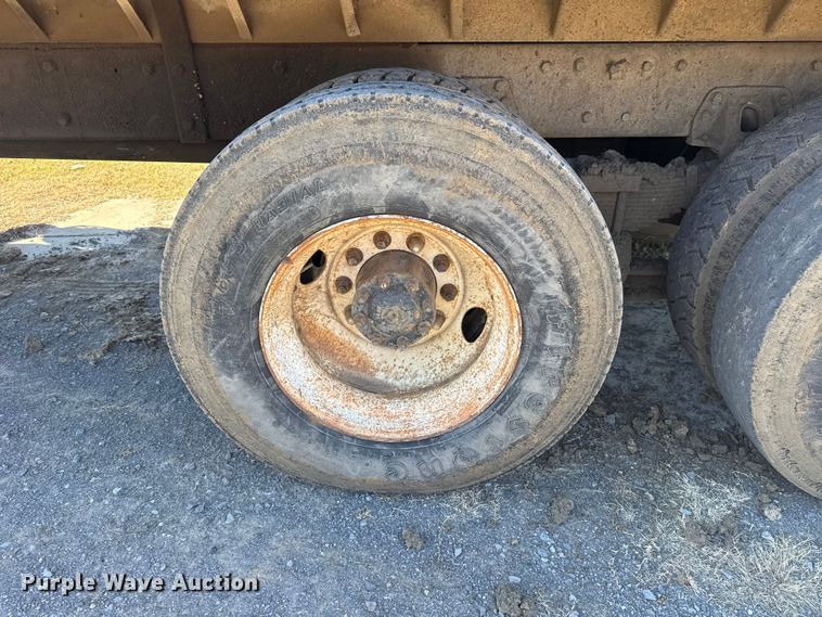 image for item DJ7940 1997 Peterbilt 357 dump truck