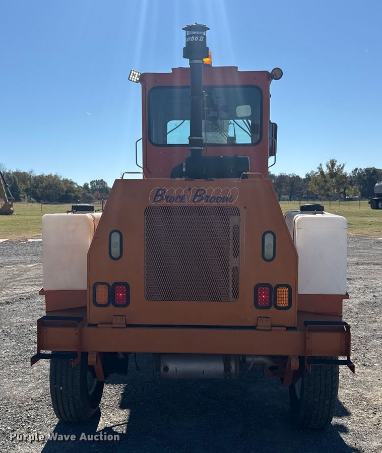 image for item DJ7941 2011 Broce Broom MK-1 broom