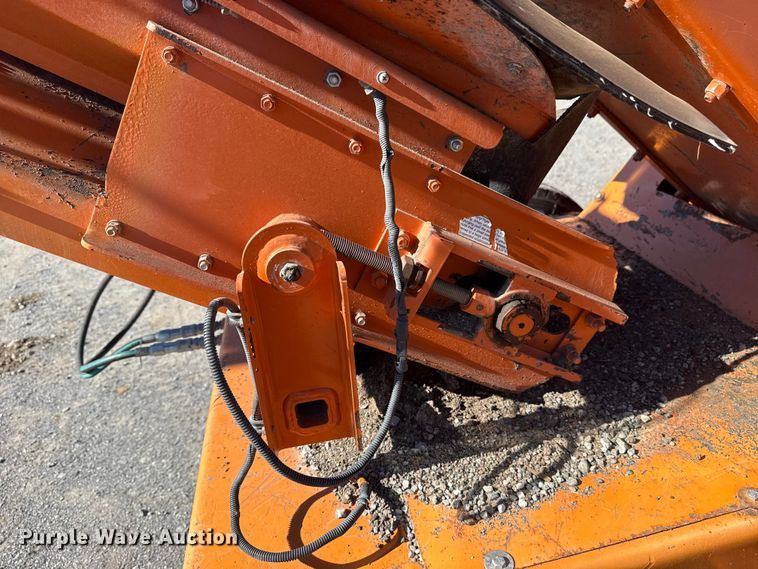 image for item DJ7941 2011 Broce Broom MK-1 broom