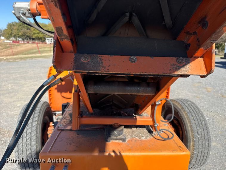 image for item DJ7941 2011 Broce Broom MK-1 broom