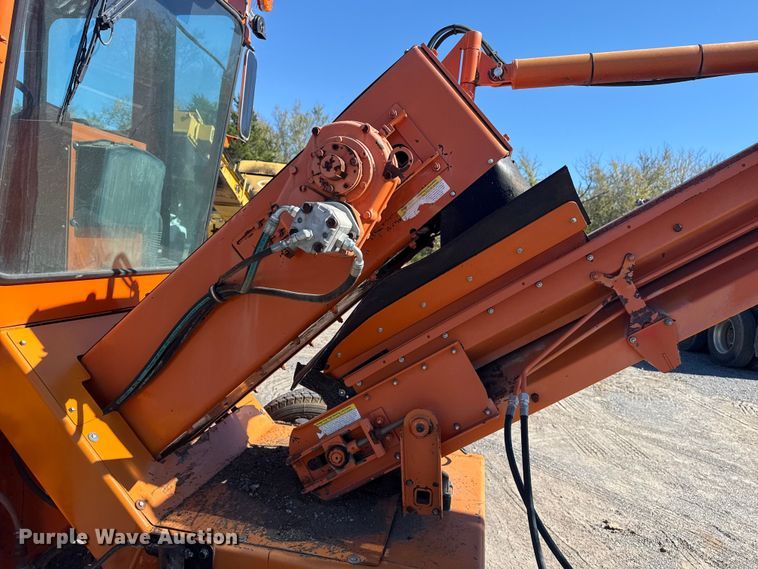 image for item DJ7941 2011 Broce Broom MK-1 broom