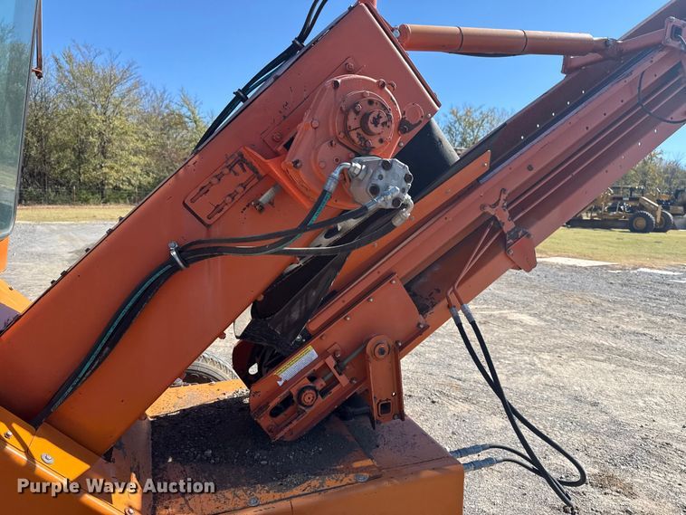 image for item DJ7941 2011 Broce Broom MK-1 broom