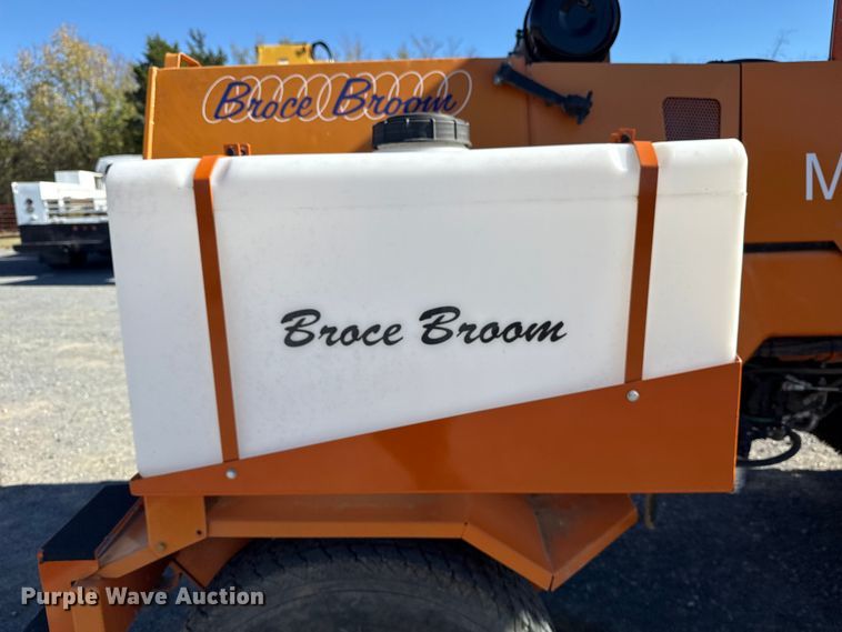 image for item DJ7941 2011 Broce Broom MK-1 broom