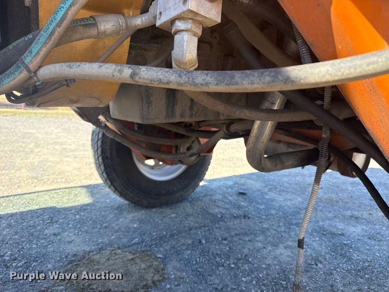 image for item DJ7941 2011 Broce Broom MK-1 broom