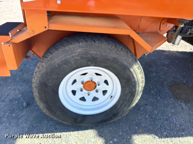 image for item DJ7941 2011 Broce Broom MK-1 broom