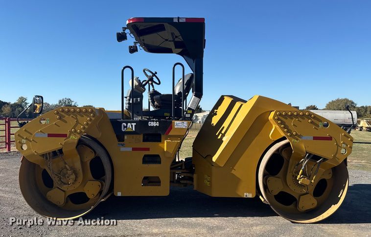 image for item DJ7944 2010 Caterpillar CB64 double drum roller