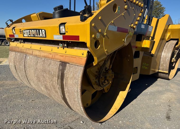 image for item DJ7944 2010 Caterpillar CB64 double drum roller