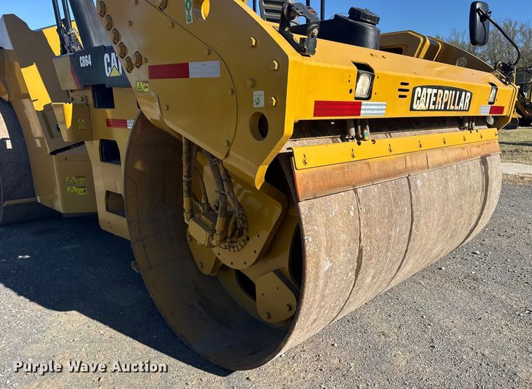 image for item DJ7944 2010 Caterpillar CB64 double drum roller