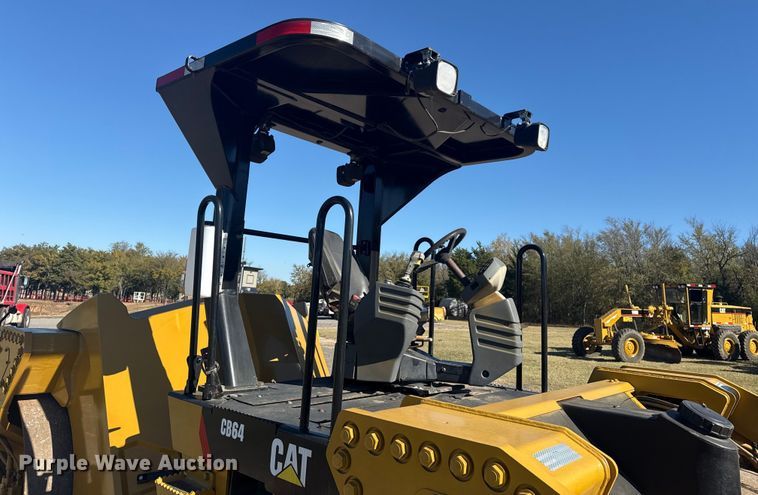 image for item DJ7944 2010 Caterpillar CB64 double drum roller