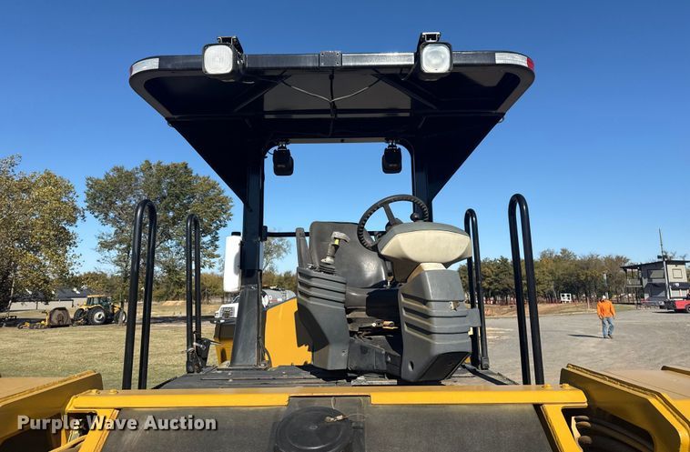 image for item DJ7944 2010 Caterpillar CB64 double drum roller