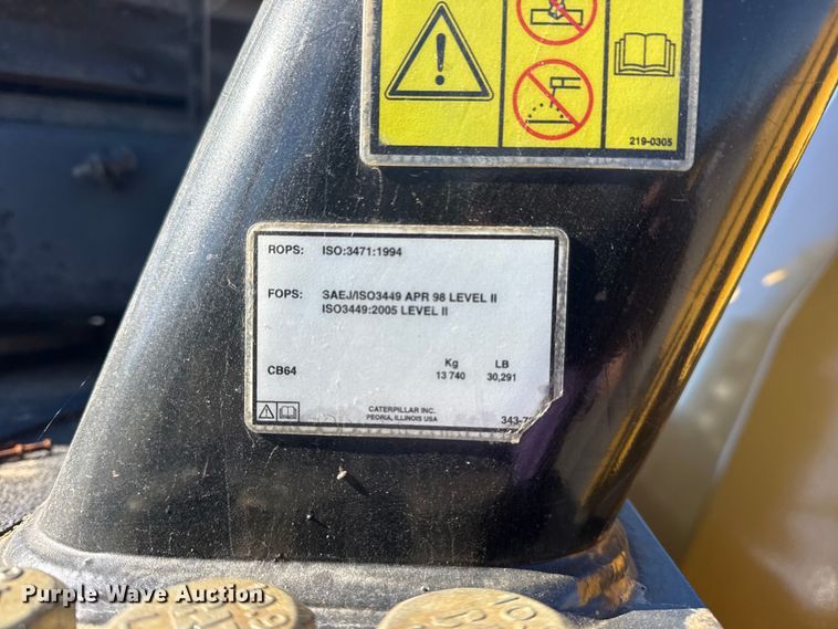 image for item DJ7944 2010 Caterpillar CB64 double drum roller