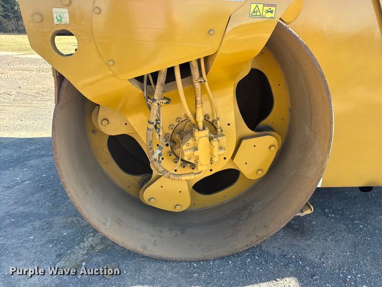 image for item DJ7944 2010 Caterpillar CB64 double drum roller