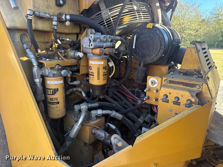 image for item DJ7944 2010 Caterpillar CB64 double drum roller