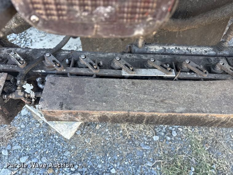 image for item DJ7945 1998 Ford F800 oil distributor truck