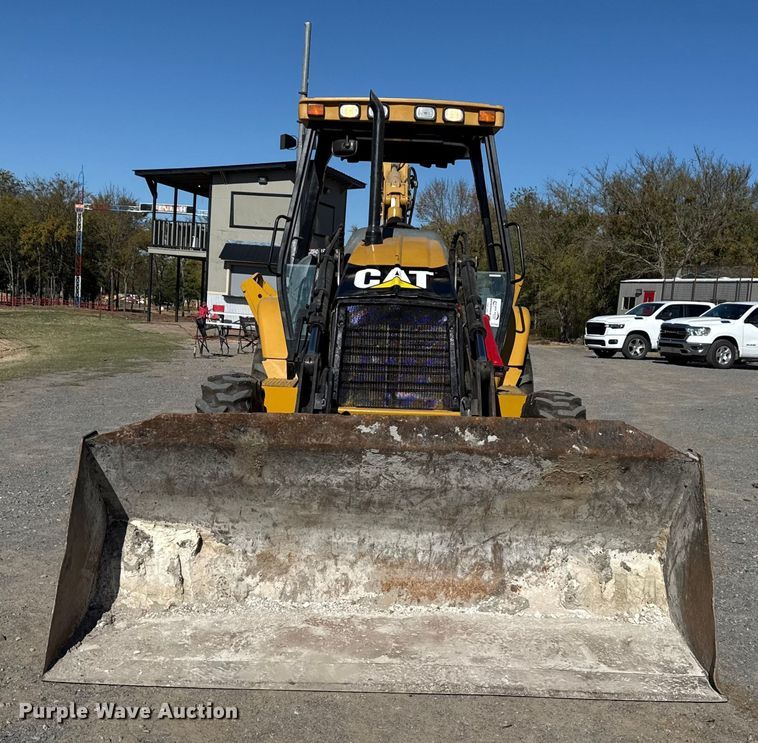 RETROEXCAVADORA 2005 CATERPILLAR 420D