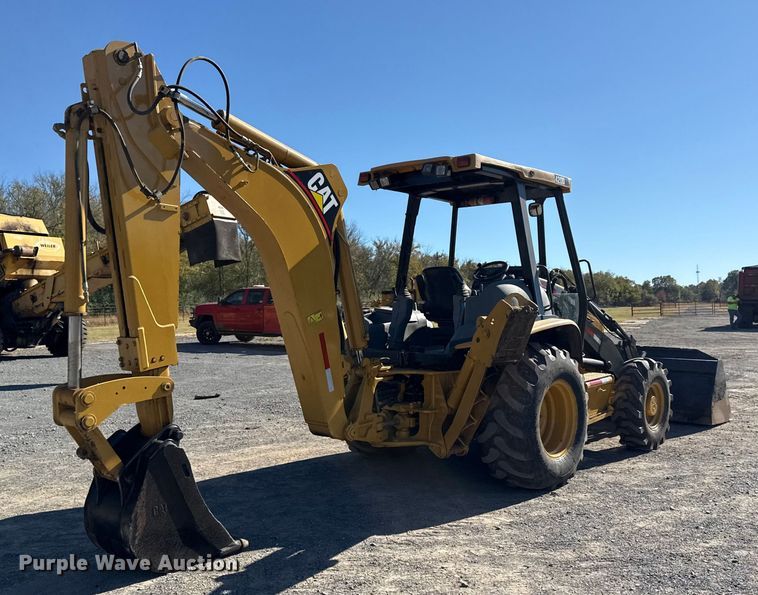 RETROEXCAVADORA 2005 CATERPILLAR 420D