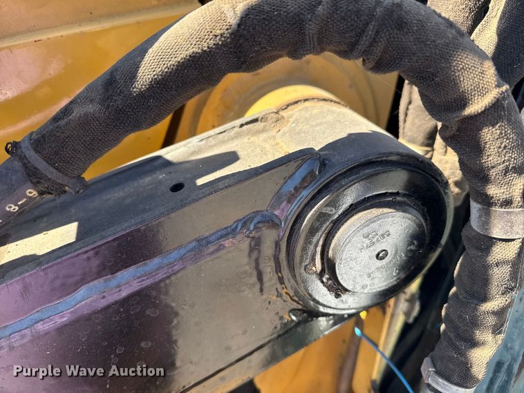 image for item DJ7946 2005 Caterpillar  420D backhoe