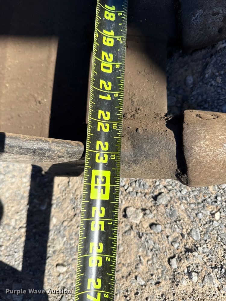 image for item DJ7946 2005 Caterpillar  420D backhoe