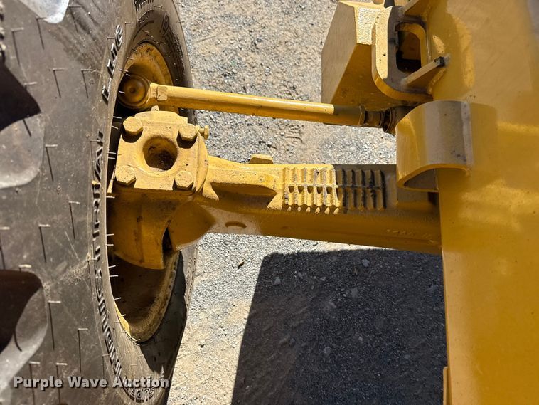 image for item DJ7946 2005 Caterpillar  420D backhoe