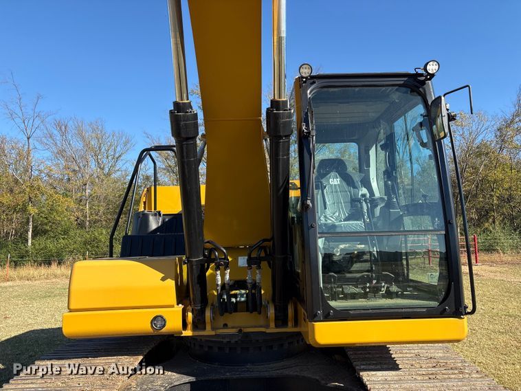 image for item DJ7947 2023 Caterpillar 320GC excavator