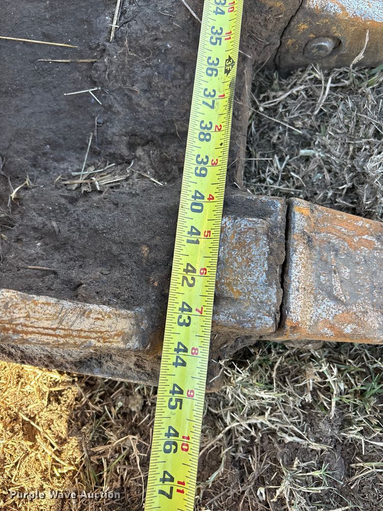 image for item DJ7947 2023 Caterpillar 320GC excavator