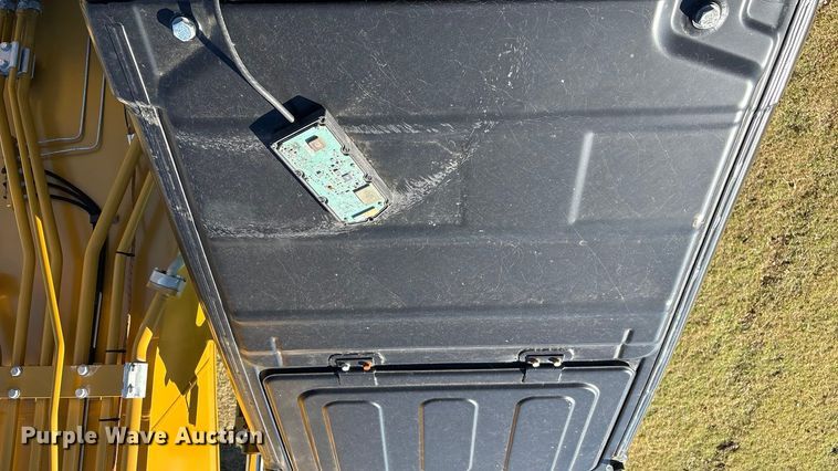 image for item DJ7947 2023 Caterpillar 320GC excavator