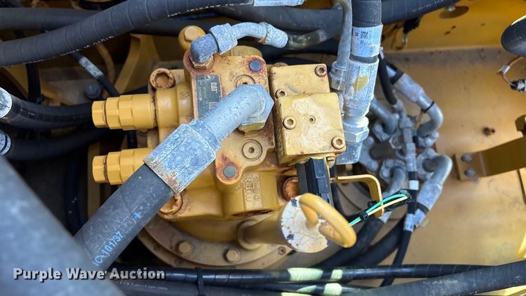 image for item DJ7947 2023 Caterpillar 320GC excavator