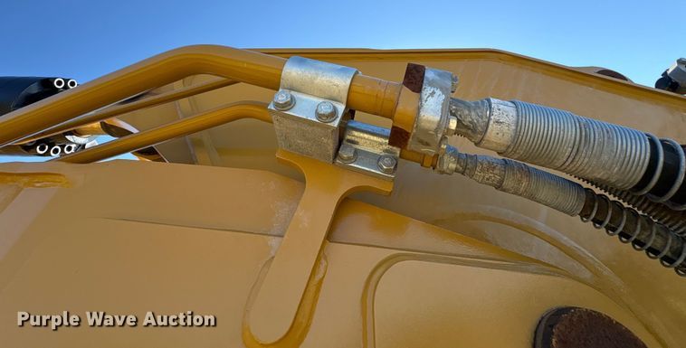 image for item DJ7947 2023 Caterpillar 320GC excavator