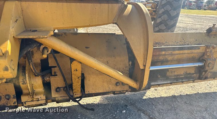 image for item DJ7955 2012 Caterpillar 140H motor grader