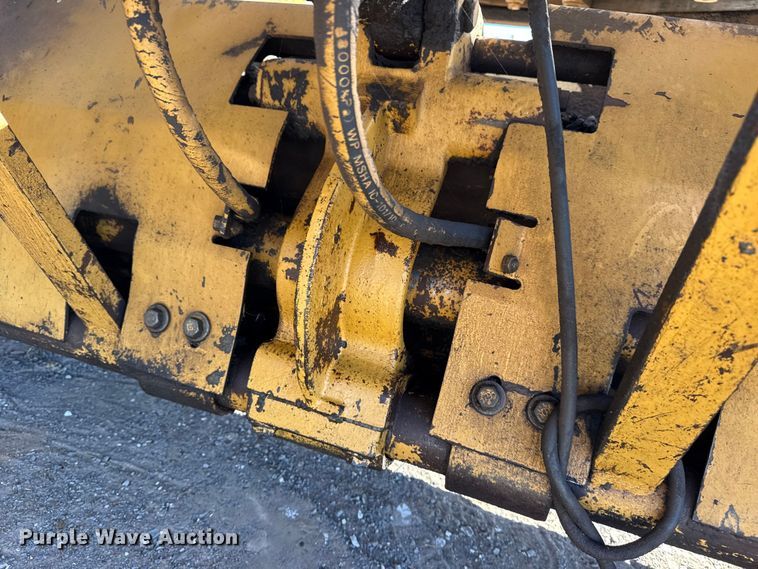 image for item DJ7955 2012 Caterpillar 140H motor grader