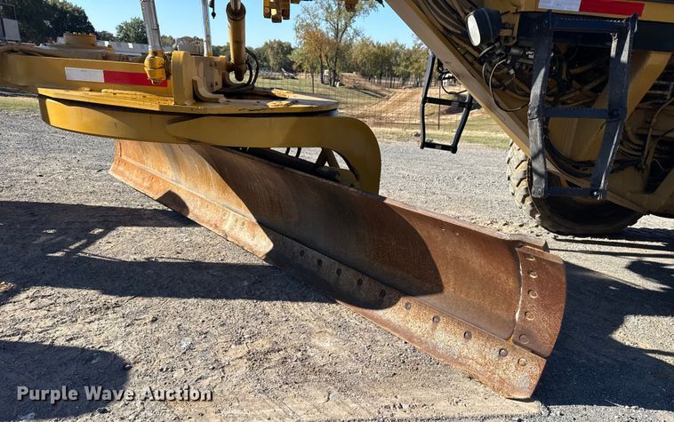 image for item DJ7955 2012 Caterpillar 140H motor grader