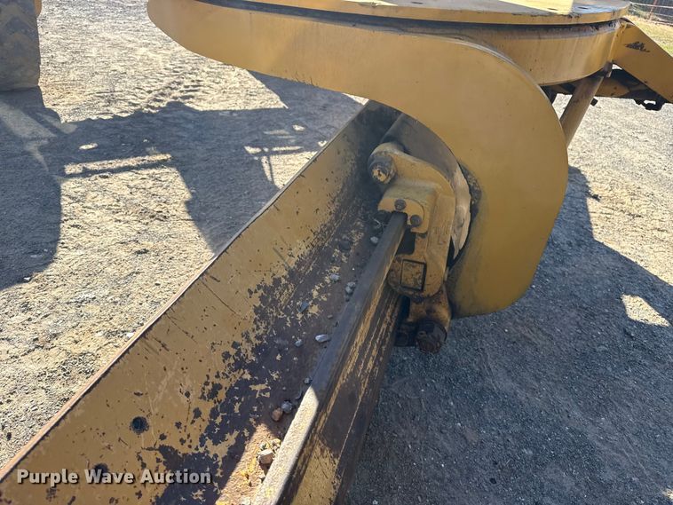 image for item DJ7955 2012 Caterpillar 140H motor grader