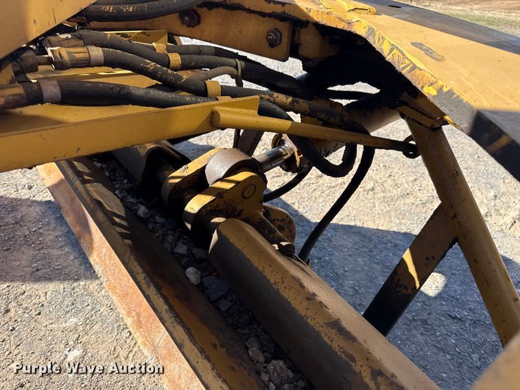 image for item DJ7955 2012 Caterpillar 140H motor grader