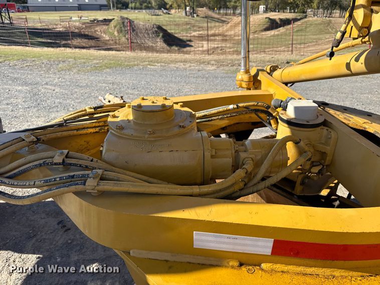 image for item DJ7955 2012 Caterpillar 140H motor grader