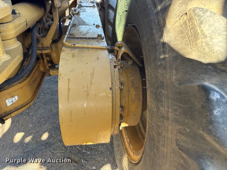 image for item DJ7955 2012 Caterpillar 140H motor grader